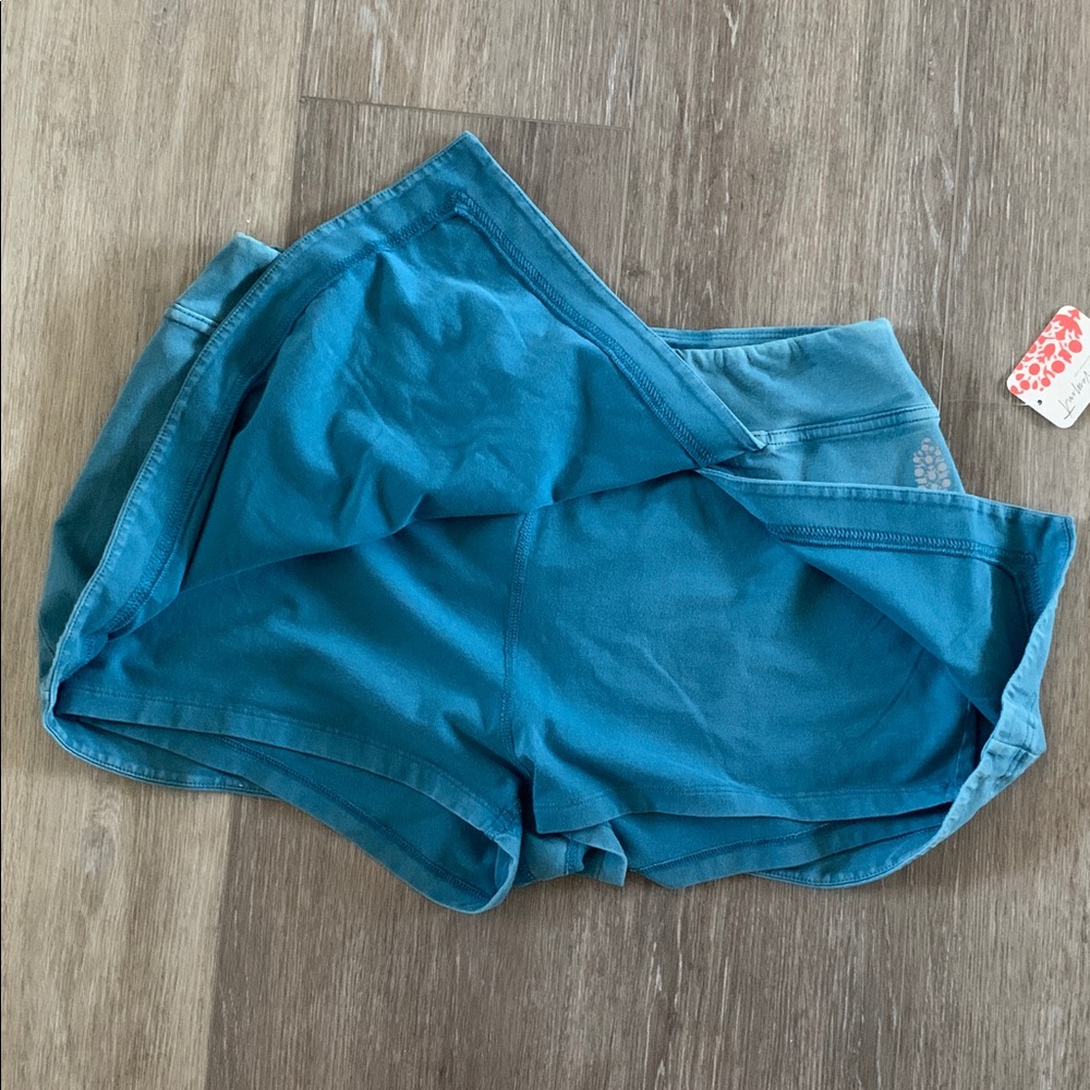 FP MOVEMENT Hot Shot Skort NWT Celestial Teal Blue - Picture 5 of 8